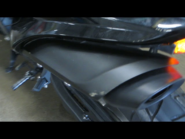 Engine Oil Cooler 2008 Yamaha YZF R1 1702A 5