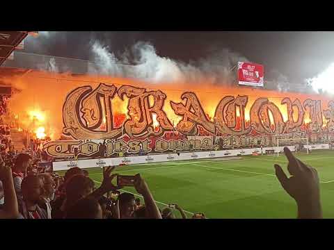 Dziś z podniesioną głową, barwy nosimy Twe, Cracovia to jest Duma...🔥🔥🔥