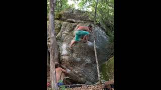 Video thumbnail of Avalance, 7a. Rozas