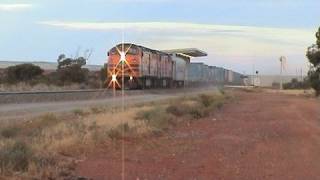preview picture of video 'Raiways in Australia; EMD's down under ; Interstate freight 7AP1'