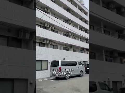 aménagement-terrasse-balcon-banc-bois-vegetation