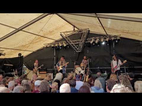 Vollmershain 2022 Monokel Kraftblues