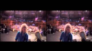 3-D Selfie Roll With you - Rome, Italy [Feb 28, 2016] - Brian May &amp; Kerry Ellis