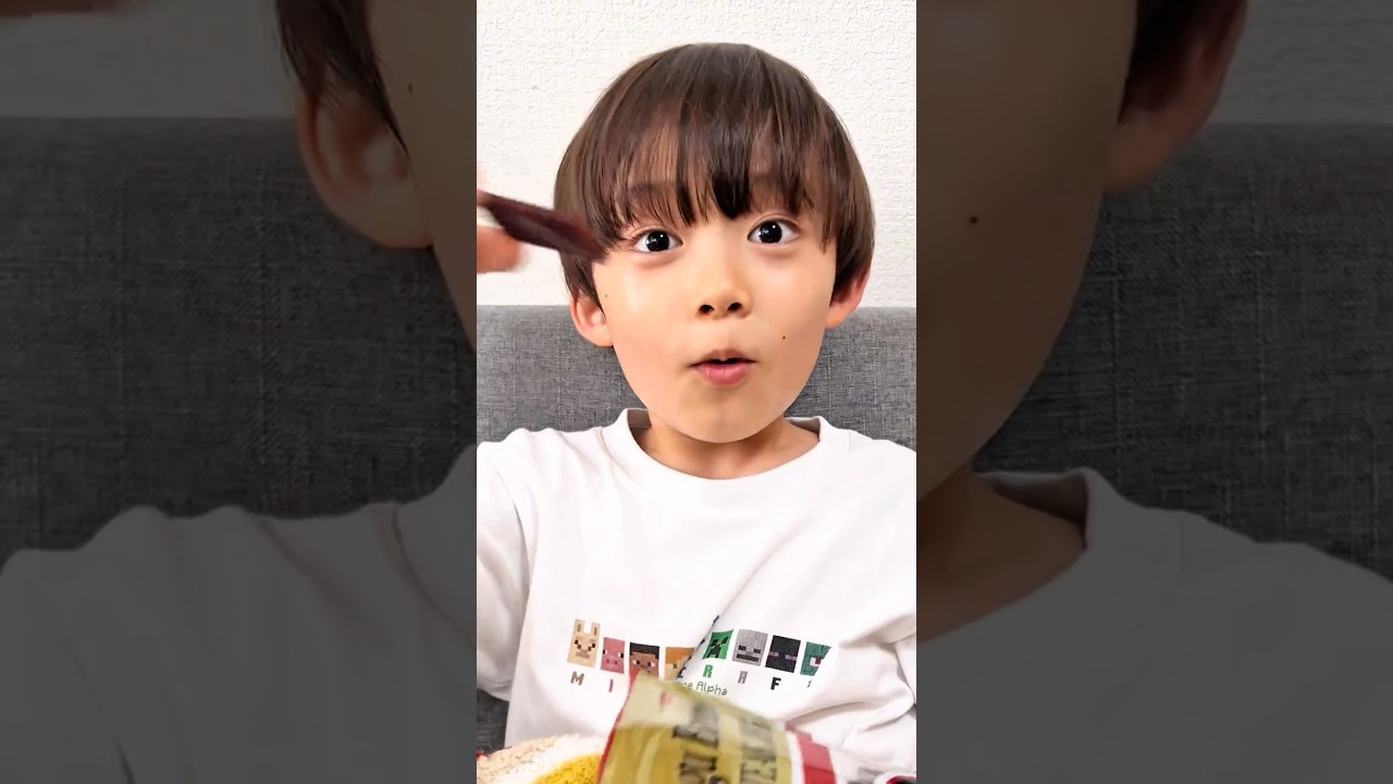 大好きな天狗のビーフジャーキー🍖😋 #レツとの #子どものいる暮らし #平和な日常 #ビーフジャーキー