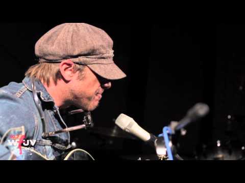 Todd Snider - "The Very Last Time" (Live at WFUV)
