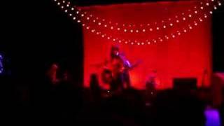 Feist - Past In Present (Live)