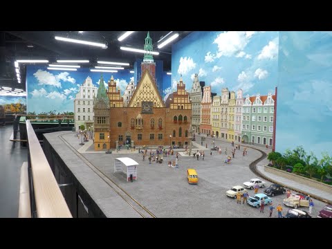 Wrocław. Kolejkowo w Sky Tower zaprasza. Największa makieta w Polsce trzy razy większa!