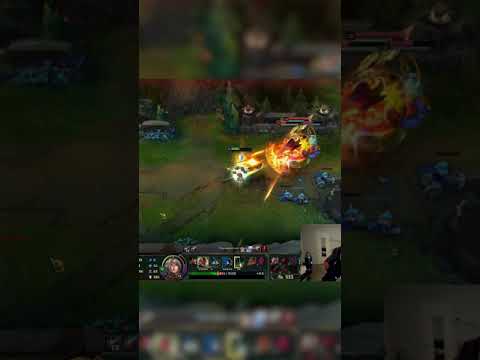 14 year old Rank 1 NA uses his riven mechanics to outplay 3 masters players #shorts