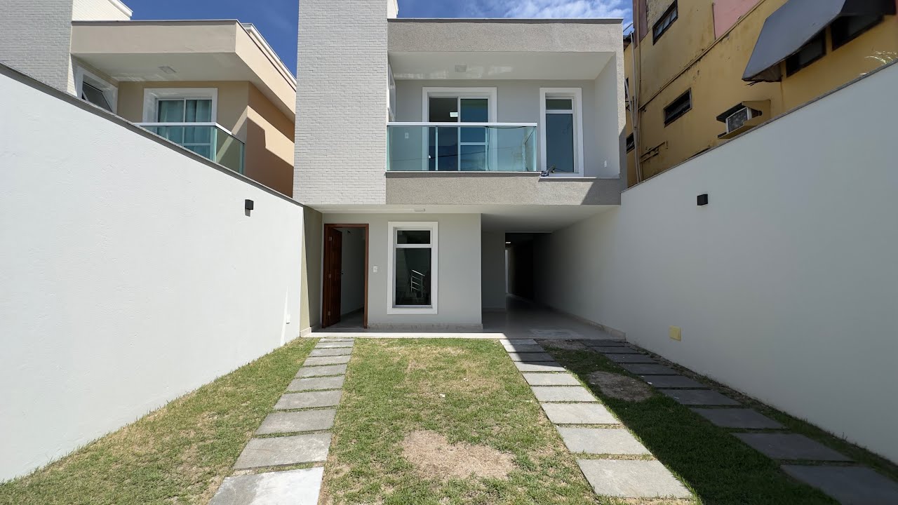 Casa em Guarapari duplex com 3 quartos e pagamento facilitado