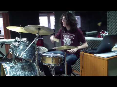 Shift feat. Marius Moga - Sus Pe Toc (Drum Cover)