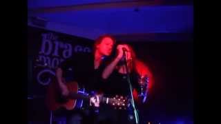 Tom McRae - End Of The World News Featuring &#39;Joey&#39;