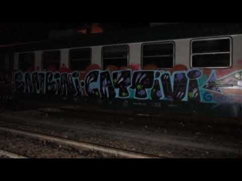 JAVI & G.GRIFFIN - MAMI XULONA (BAMBINI CATTIVI) FT CARLYTOS VELA & WATERLU