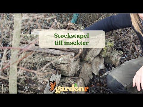 Log pile for insects - Gardenhacks by GardenR