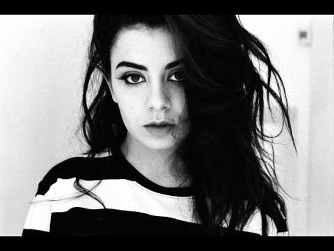 download lagu mp3 mp4 Boom Clap Download Free, download lagu Boom Clap Download Free gratis, unduh video klip Boom Clap Download Free