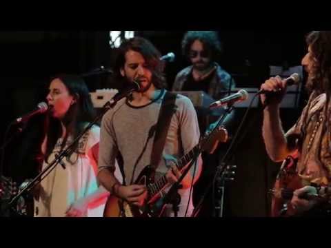 Carlbeach Goes Reggae - Canaan Land - Michael Greilsammer - מיכאל גריילסאמר מארח את גבע אלון