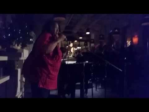 Angela Brown at Fougaro 3