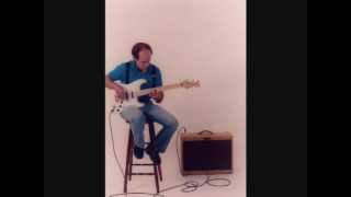 More and More Amor Cover