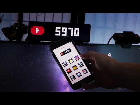 Social Media Counter  | LaMetric - VERY COOL!