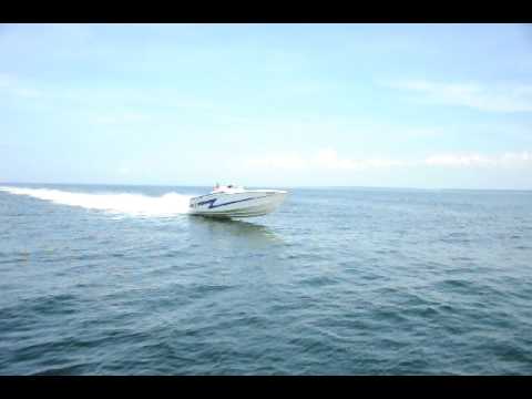 Cigarette Top Gun fly by