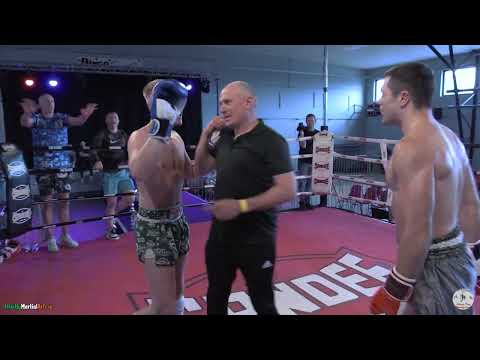 Shane Quinlan vs Darragh Curtain - Siam Warriors Super Fights: Muay Thai