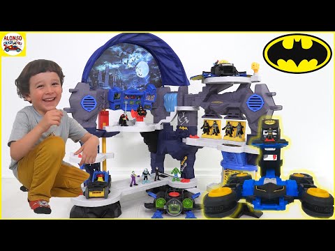 Batman toys Compilation Super Surround Batcave and Transforming Batmobile RC