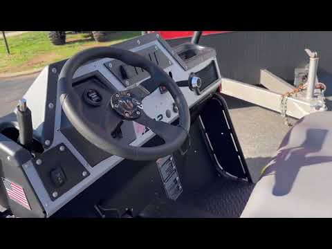 2024 American LandMaster AMP 4x2