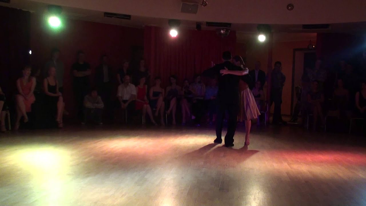 Esteban Moreno & Claudia Codega