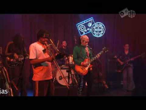 Max de Castro - Stereo