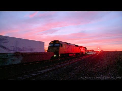 AM5 Freight Train At Sunrise with NR52 & AN4 (20/6/2018) - PoathTV Australian Railways