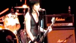 Joan Jett at Pacific Amp Live 2010 OC Fair The French Song