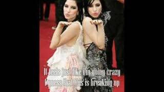 The Veronicas - Someone Wake Me Up (with lyrics)