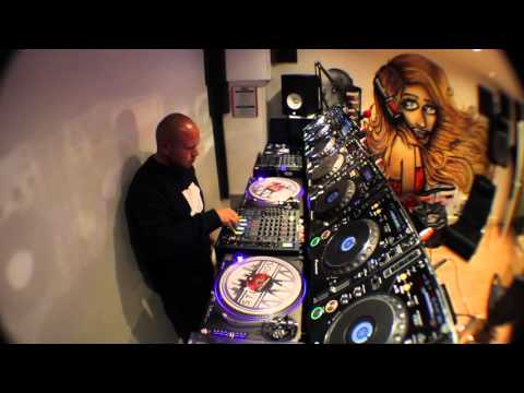 Dj Melinki - 7 Deck Dubstep mix