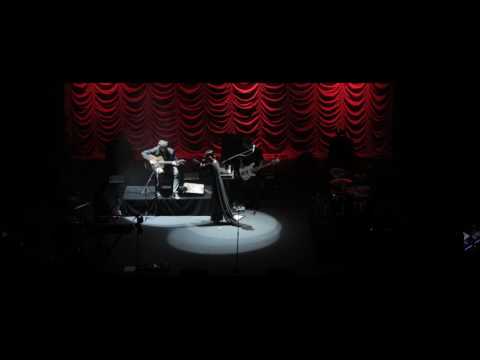 Fuel Fandango feat Dani de Morón - Not True live Circo Price.