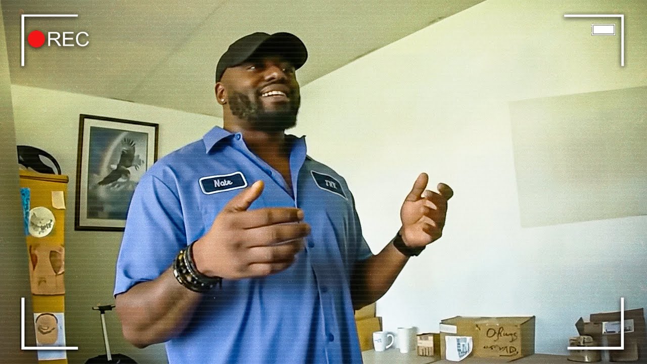 Cops Discovers House Of Horrors, Killer Tries To Escape