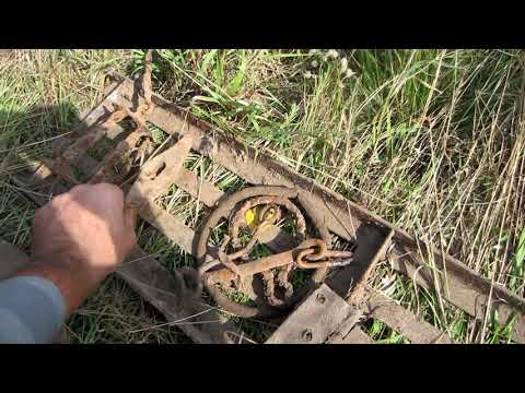 Поиски ценного хозяйскогого металлолома. Душа кровью обливается такое сдавать на металлолом.