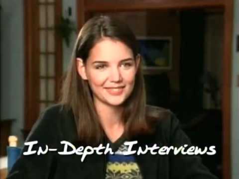 Capeside boardwalk shot from a Dawson’s Creek trailer — where needle-drops framed teen rites of passage