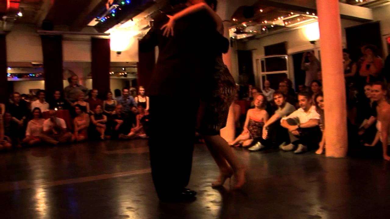 Noelia Hurtado & Carlitos Espinoza - 3