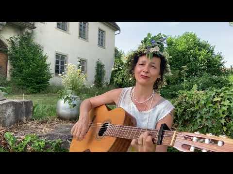 Kuate leno mahote  - coming home & medicine songs by Mela