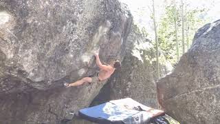 Photo of problem The Practitioner in Leavenworth boulder Area