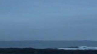 preview picture of video 'Fidra Lighthouse at dusk'