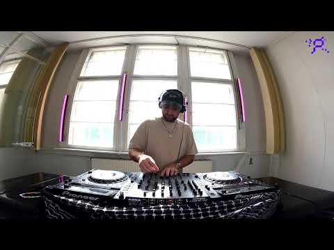 PATTERN: Selection 89 - Divine Species Showcase -  Dillon Lucas - 2 PM