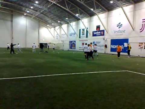 Ca 2 minutter av kampen mellom Bohemen og A-laget.