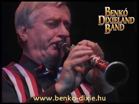 Moonlight Serenade - Hungarian Border Guard Big Band feat. Sandor Benko - clarinet