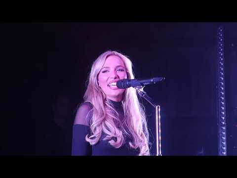 Lennon Stella - Golf on TV (LIVE) (Germany Frankfurt 14.02.2020)