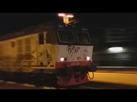 e652 032,Treno merci container incrocio rv e464 mazinga,trains hunter,succursale Giovi,trainspotting
