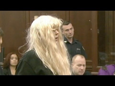 Amanda Bynes Arrested: Actress Says She's 'Suing Them All for This Upsetting Nightmare'