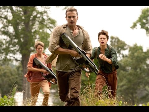 Exclusive INSURGENT Clip: Tris and Four Seek Refuge in Amity