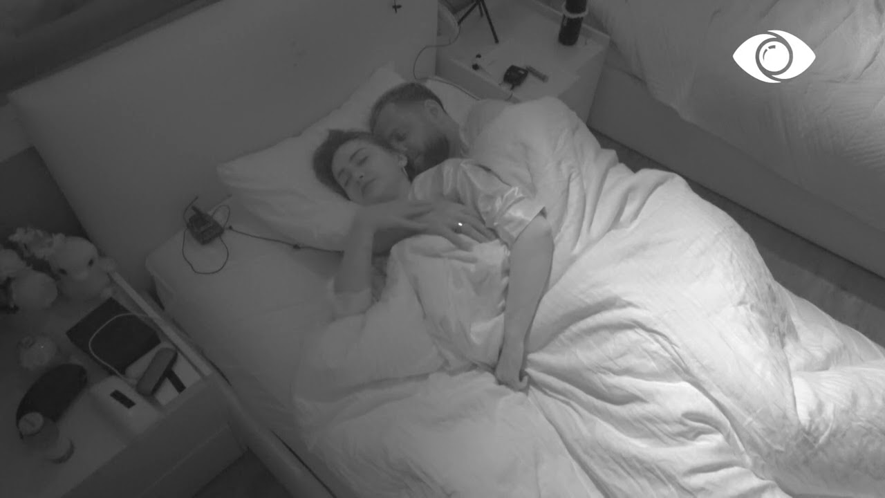 Të mori malli për mua kur ishe në burg/ Momente romantike Kiara-Luiz