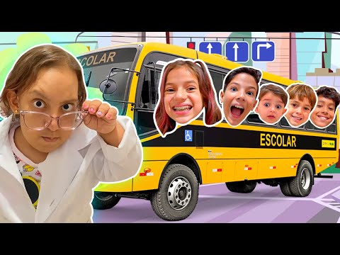 Maria Clara aprende regras de conduta e bom comportamento com amigos - Família MC Divertida