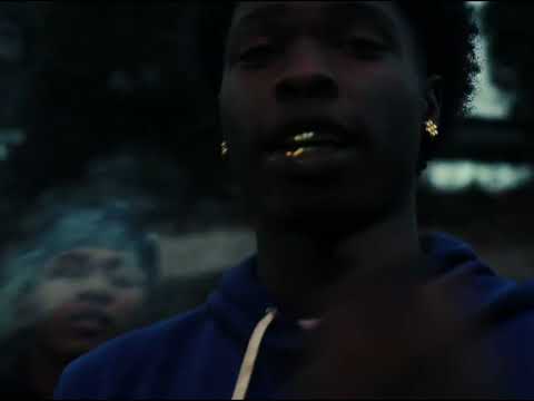 Mglulsmoke - Im Crazy (Official Music Video)